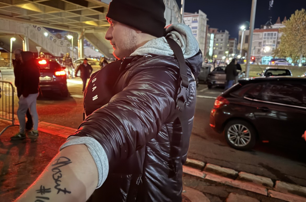 Poljak istetovirao "Branka Lazića" i došao na derbi VIDEO
