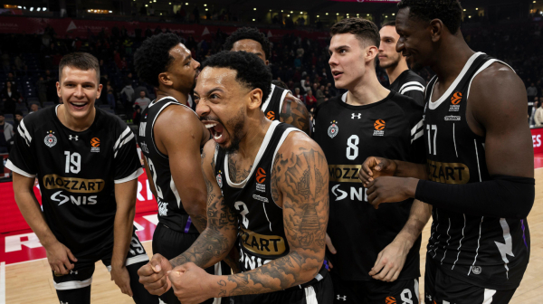 Partizan utišao 20.000 "delija"; Frka kod Zvezde; ŽOC: "Treba da zaboravimo"