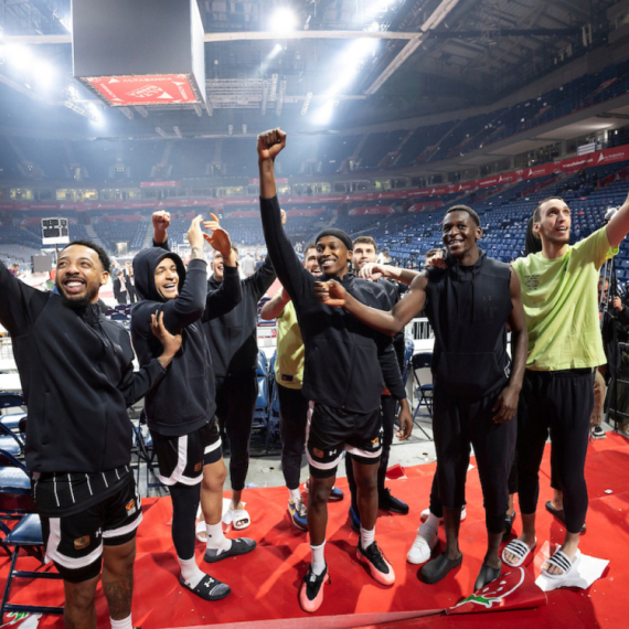 Košarkaši Partizana se vratili iz svlačionice – evo zašto VIDEO