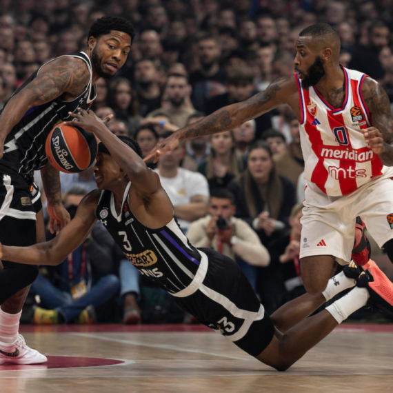 Sudije napravile 17 grešaka na derbiju! VIDEO