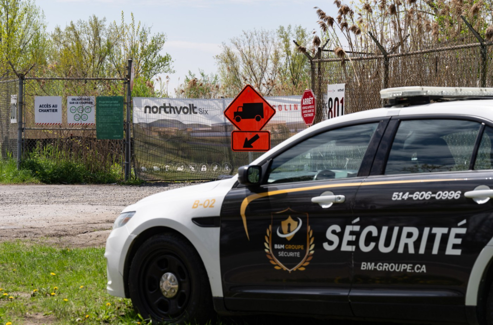 Pukovnik il pokojnik: Gigant pred bankrotom, spas traže u Kinezima