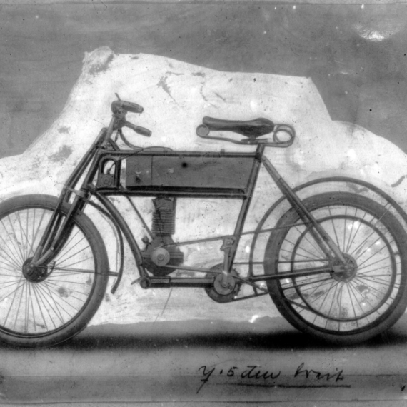 Kako je izgledao motocikl pre 125 godina: Dvotočkaš Laurin & Klement s kraja 19. veka