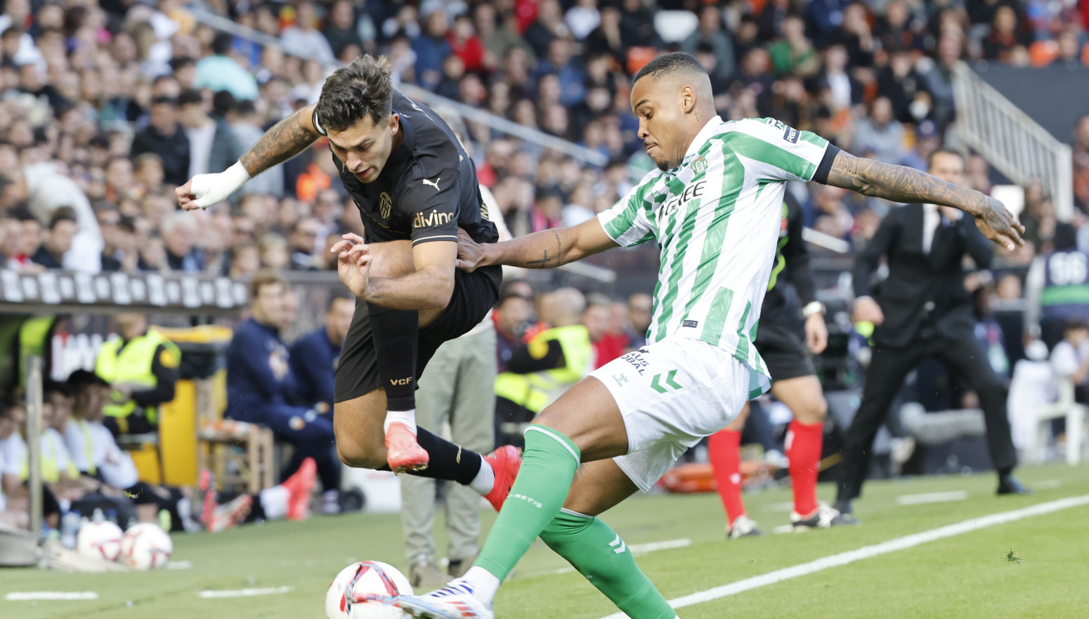 Poplave su iza "slepih miševa" – tri komada Dura, jedan u sopstvenu mrežu