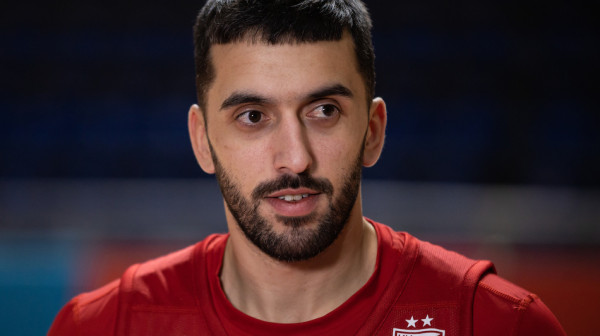 Bomba iz Španije – Kampaco se vraća u Zvezdu?!