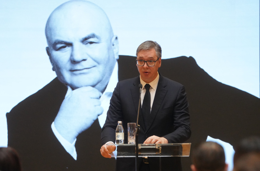 Vučić se oprostio od Dragana Markovića Palme: "Hvala mu beskrajno"; Održana komemoracija u Skupštini Srbije
