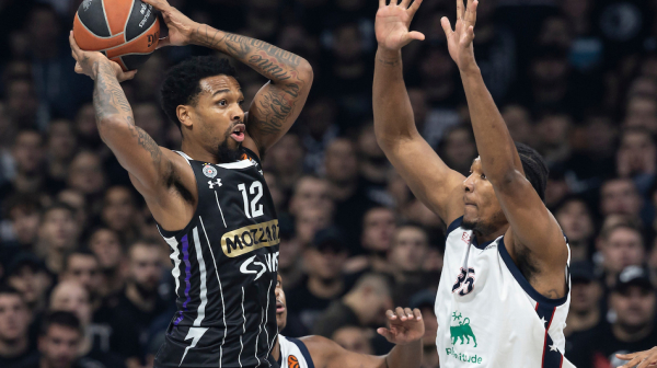 Ledej ostao bez saigrača – Alba dovela centra