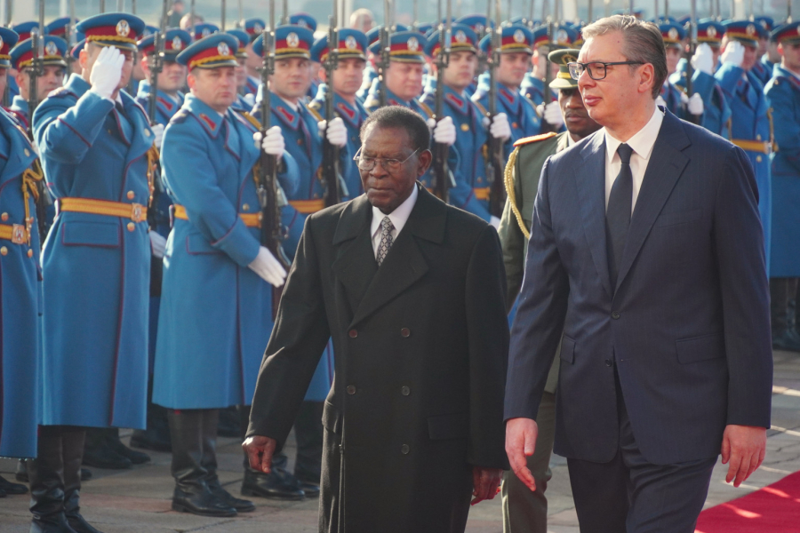 Vučić ceremoniously welcomed the president of Equatorial Guinea, the meetings will follow VIDEO