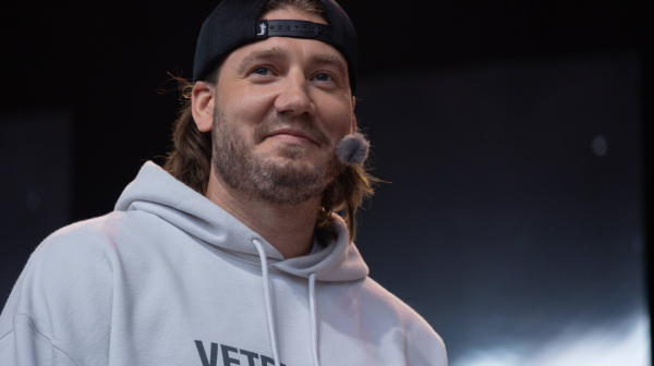 Bentner napadnut nožem u Njujorku VIDEO