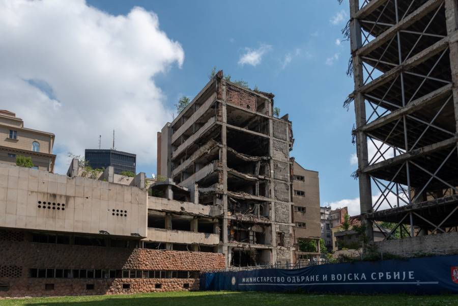 Vučić: Zgrada Generalštaba ostaće jezivo ruglo; Zahvaljujući blokaderima izgubili smo ogromnu investiciju