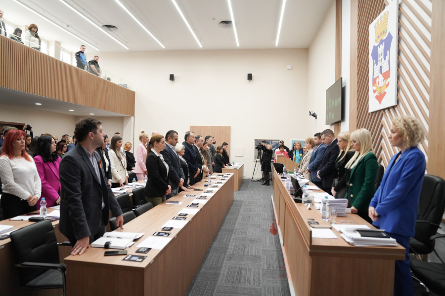 Skupština grada usvojila poreske stope na imovinu za 2025. godinu; Opozicija ponovo pravila haos VIDEO