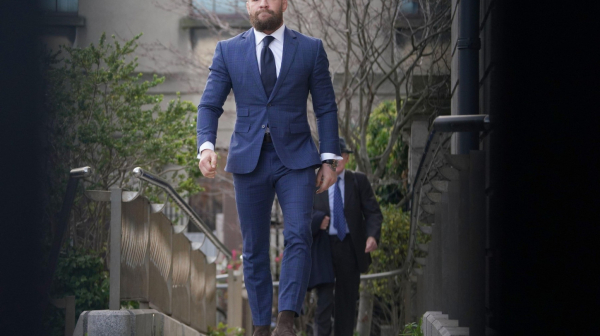 Sponzori napuštaju Mekgregora