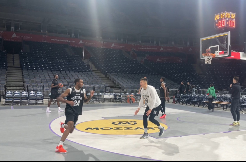 B92.sport na treningu Partizana: Ludilo u Areni VIDEO