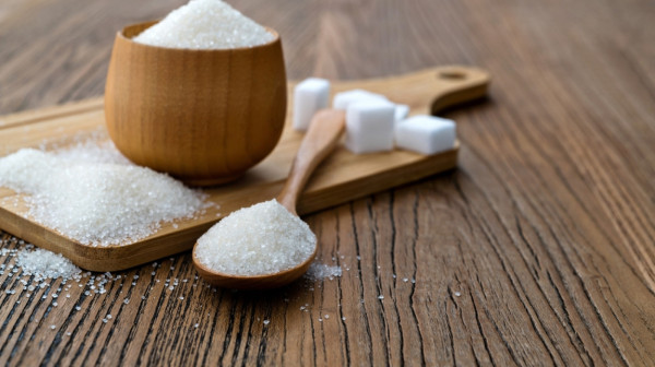 Šta se dešava s telom kada jedemo previše šećera?