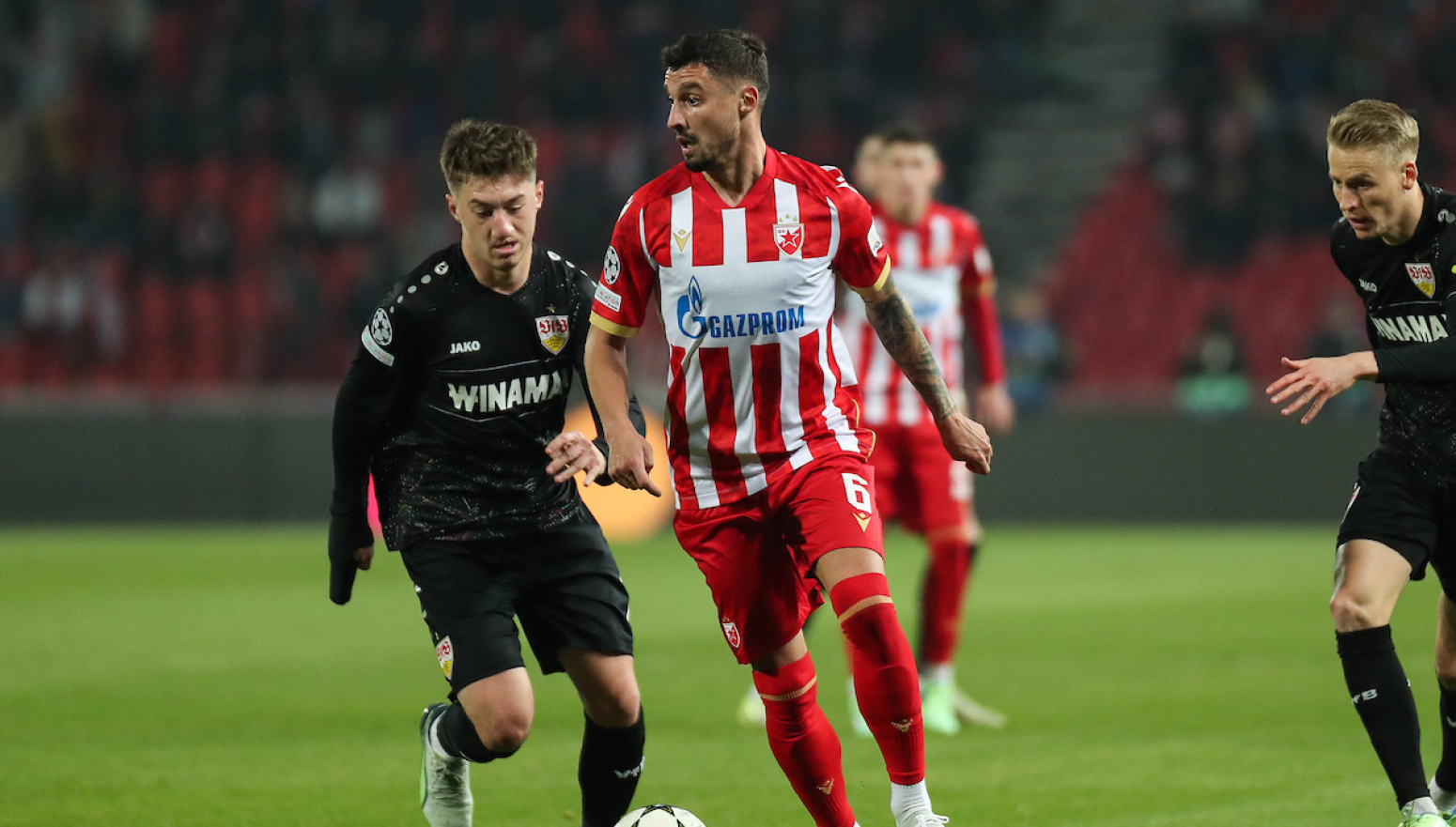 Tim kola Lige šampiona – tu je i fudbaler Zvezde FOTO