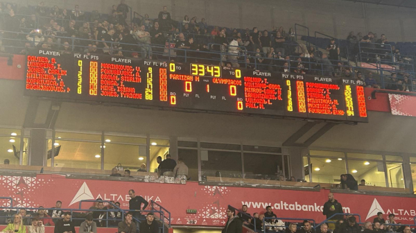 Dvejn Vašington ne igra protiv Olimpijakosa