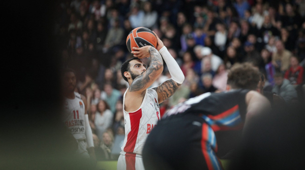 Hauard "proradio" posle 0/22 – Baskonija razbila Fenerbahče