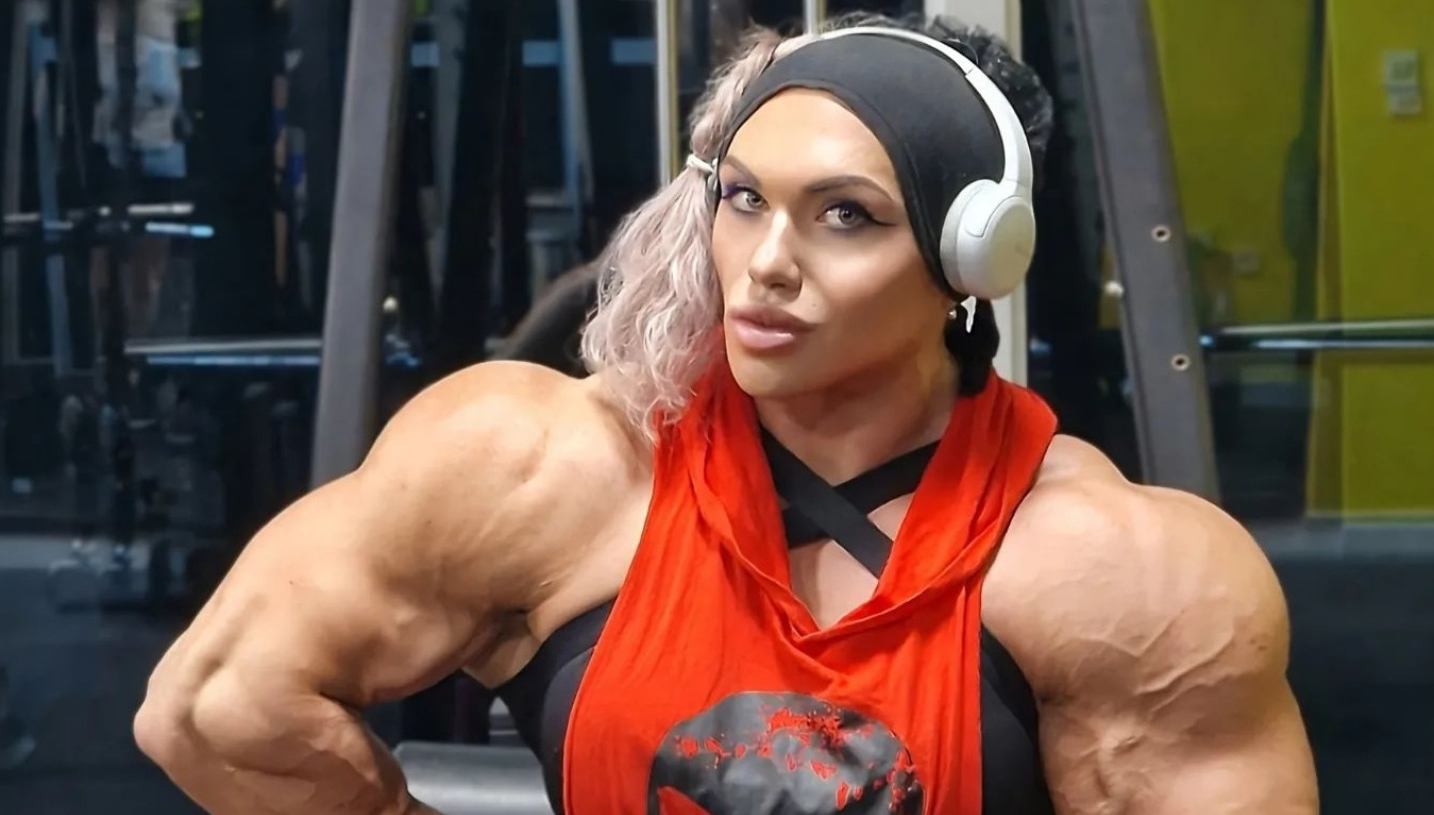 Ruskinja šokira izgledom: "Muškarci ne mogu da se nose sa mojom veličinom" FOTO/VIDEO