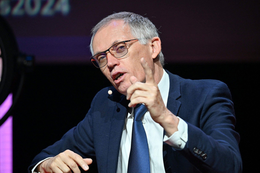 Ode! Ko će ga zameniti?