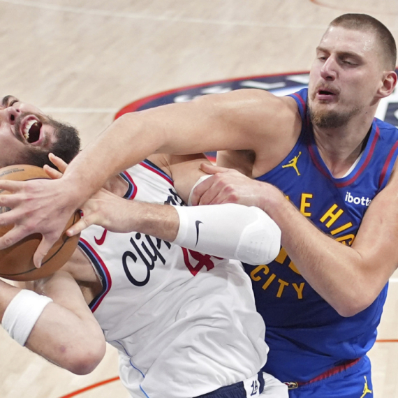 Jokić ispisao istoriju, ali Denver gubi VIDEO