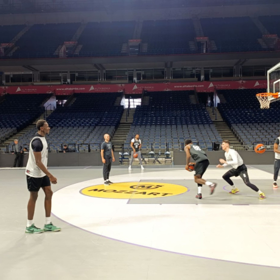 B92.sport na treningu Partizana: Šou Bonge, Bošnjaković "hapsi" Tajrika VIDEO
