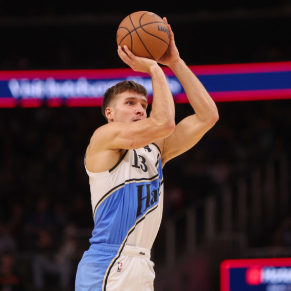 Trejd sve izvesniji – Bogdanović opet nije igrao za Hokse VIDEO