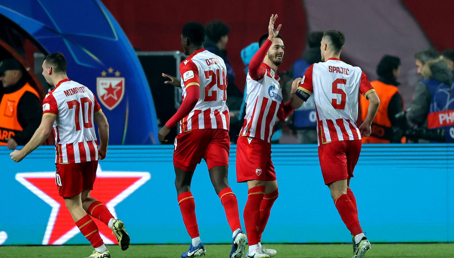 Bogate premije – poznato koliko fudbaleri Zvezde zarade od pobede u LŠ