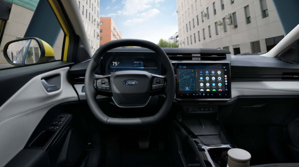 Ford uvodi "vožnju bez ruku" za mnoge modele u Evropi