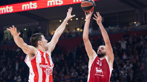 Mitrović upitan o Mirotiću: "Neću o tome pred kamerama" VIDEO