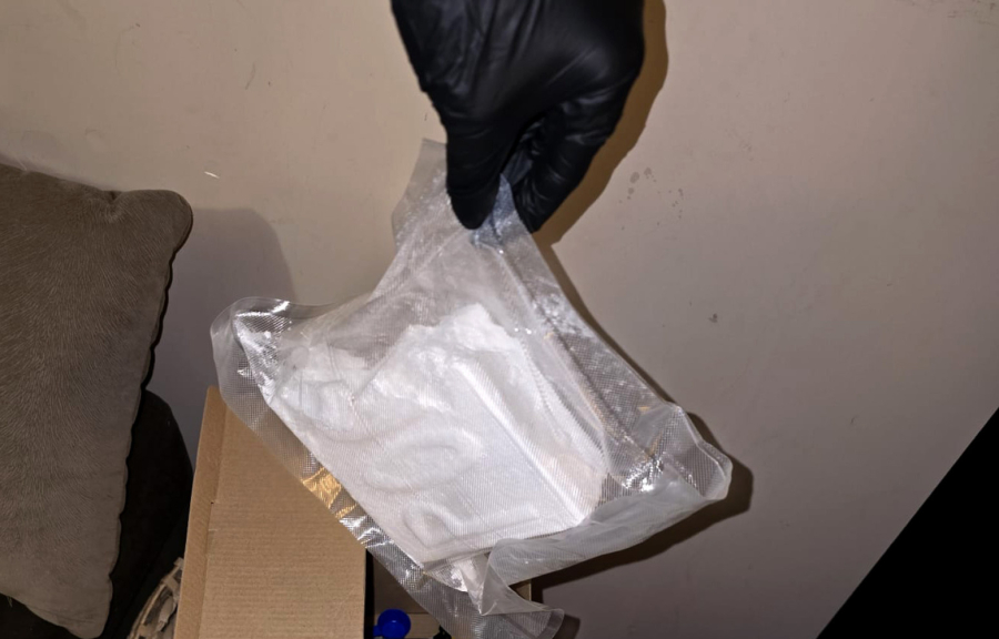 Zaplenjeno 2,5 kilograma kokaina u Beogradu: Uhapšene dve osobe FOTO