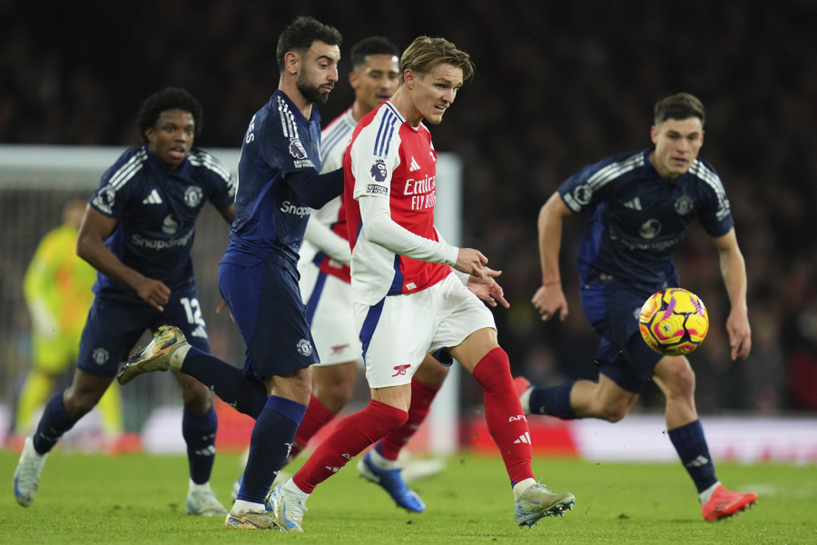 Arsenal na isti fazon ubio Junajted!