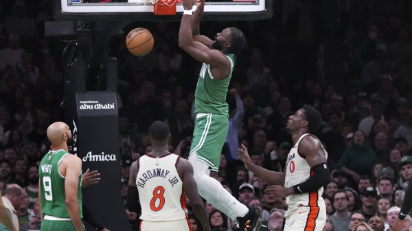 Šampion raspucan, Vagner zatrpao Filadelfiju VIDEO