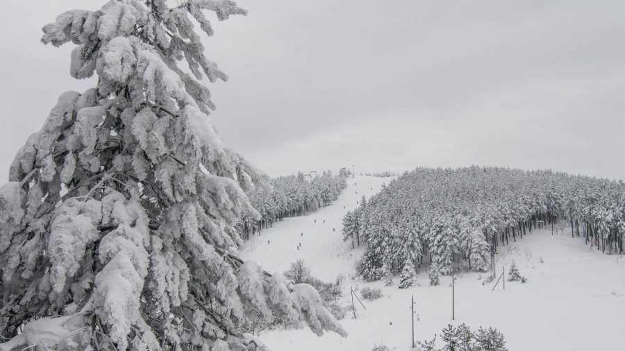 Skijanje u Srbiji najpopularnije na ovim planinama: Evo kada počinje sezona FOTO
