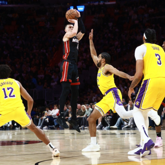 Retko viđen "rafal" u NBA – trojke 7/7 za pet minuta! VIDEO