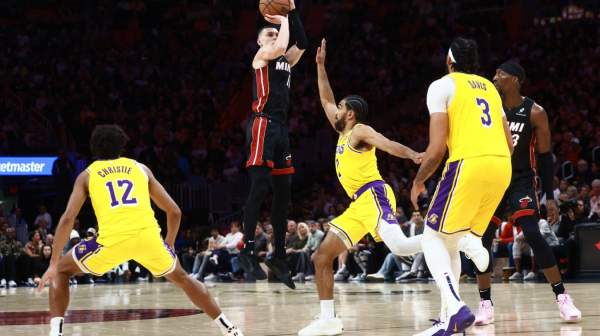 Retko viđen "rafal" u NBA – trojke 7/7 za pet minuta! VIDEO