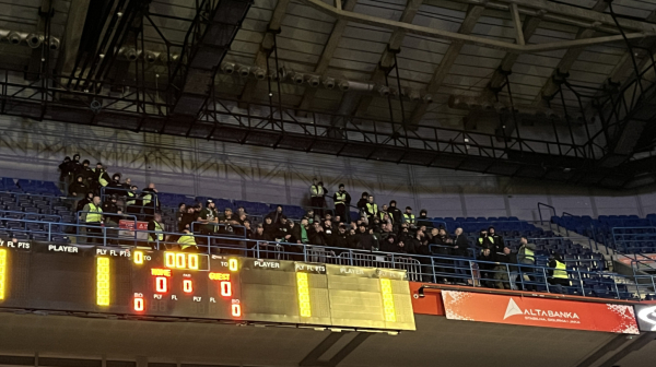 Provokacije u "Areni": Navijači Panatinaikosa pokazuju albanskog orla – poznat i razlog? FOTO