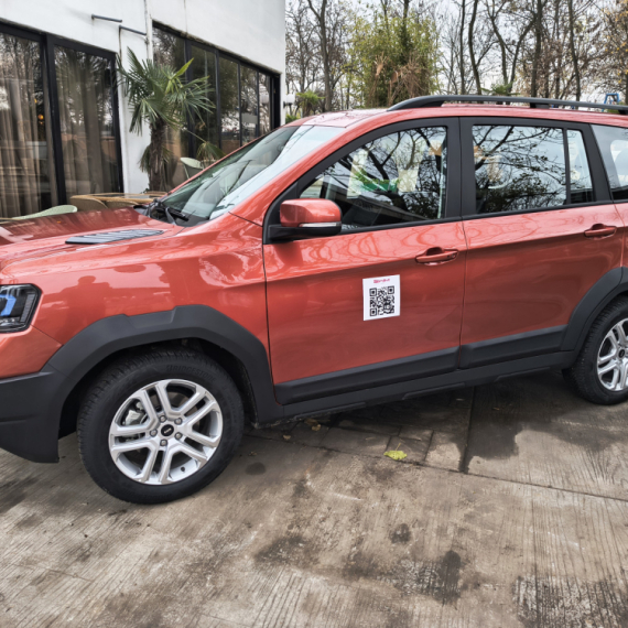 Dacia, pazi se: U Srbiju stigao SUV od 18.000 evra! FOTO