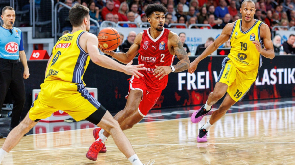 Ubedljiv poraz Albe pred Partizan