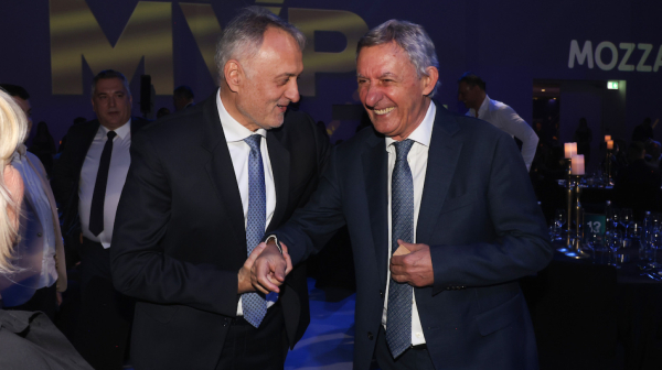 Čović: "Košarka je u Srbiji najjači brend"; Pešić: "Euforija brzo prođe"