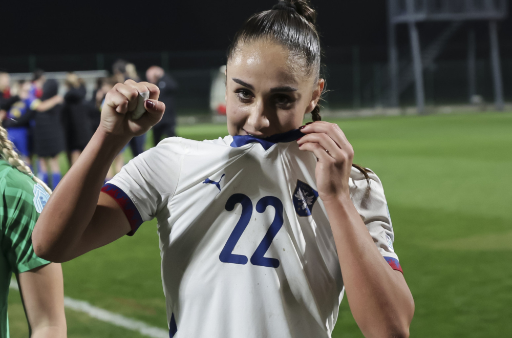 "Ja sam jedna devojčica u poređenju sa tim velikim imenima" VIDEO