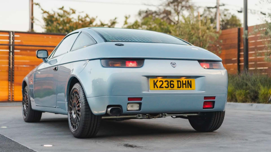 Kolekcionari u niskom startu: Prodaje se jedna od najređih Lancia FOTO