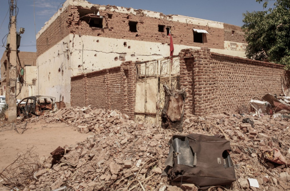 Jezivi snimci, silovit udar: Pogođeni su – sve je u ruševinama, stotine mrtvih FOTO/VIDEO