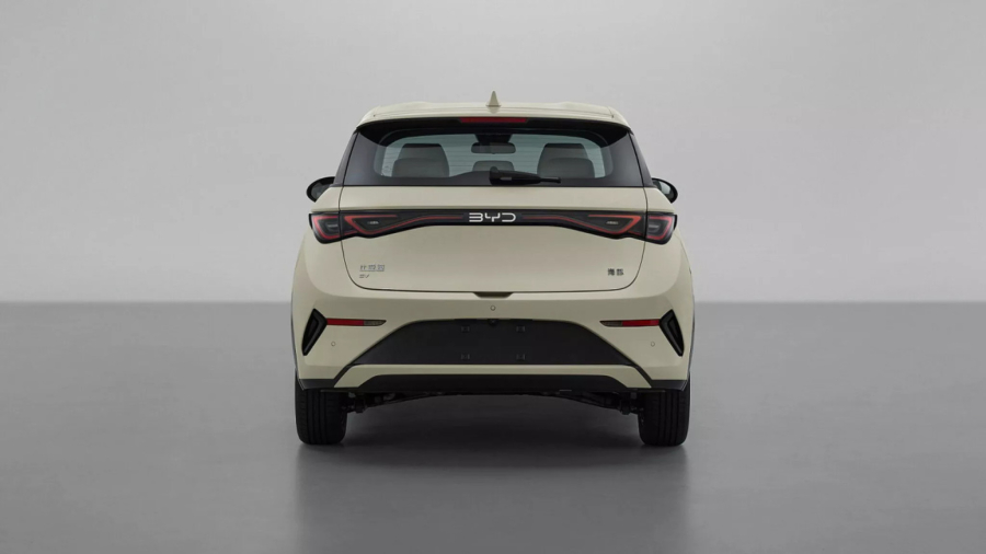 Osveženi BYD Dolphin: Prve fotografije FOTO