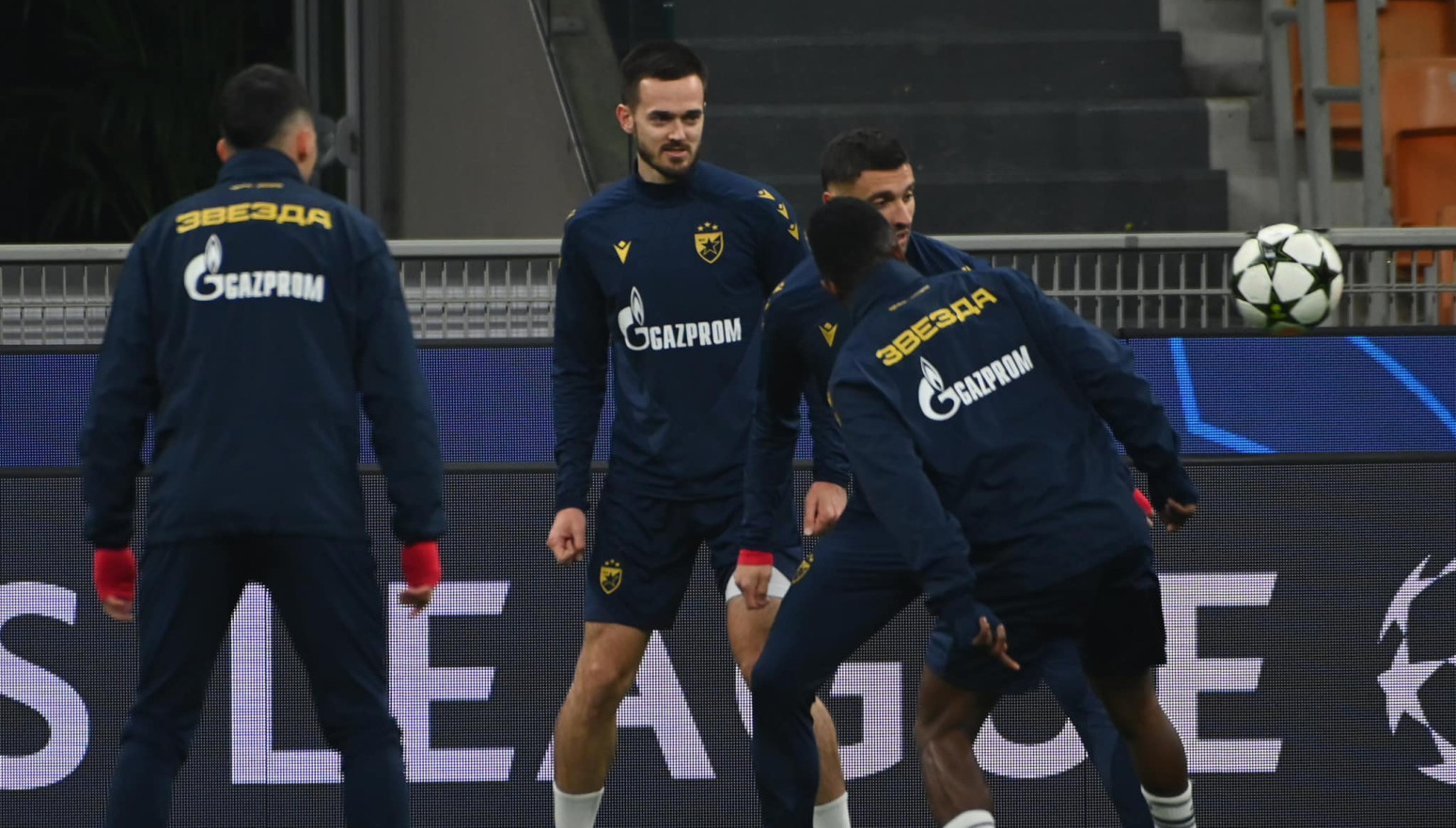 Zvezda bi da vrati stare dugove