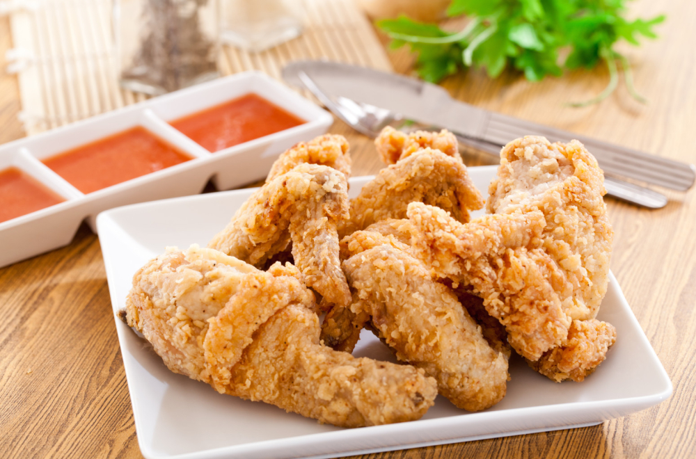 Lekari upozoravaju: "Prženje u ulju izaziva eksploziju raka debelog creva kod mladih" FOTO