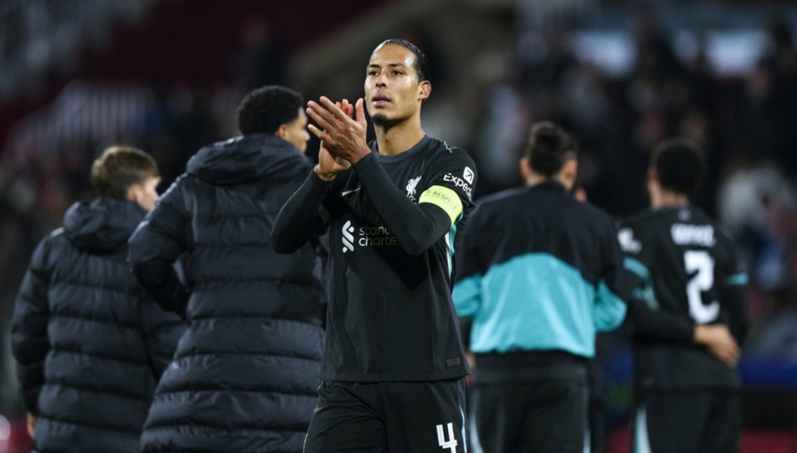 Van Dajk o novom ugovoru: "Ni reč"