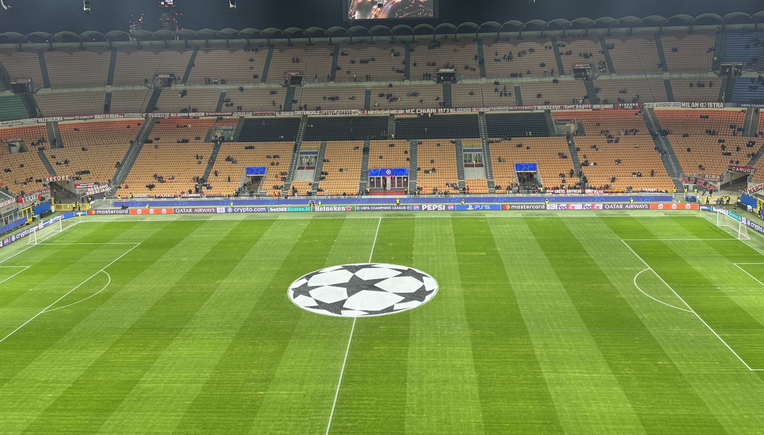 B92.sport u Milanu: Zvezda protiv velikana mora po bodove VIDEO