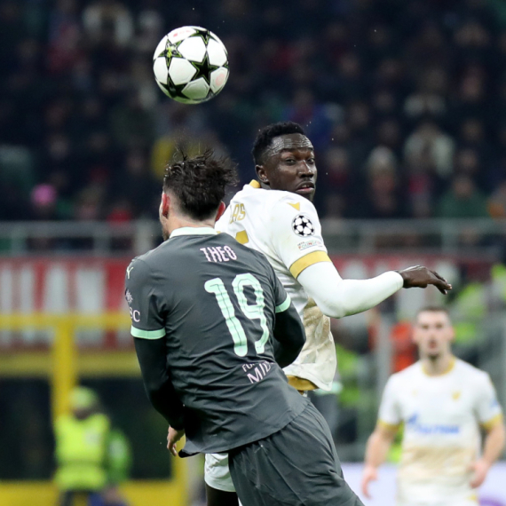 Buran finiš i sporan poraz Zvezde u Milanu; Milojević besan: "Sramota za Ligu šampiona"