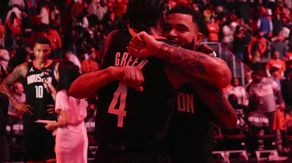 "Ludnica" za pamćenje: Hjuston srušio Golden Stejt i otišao u polufinale VIDEO