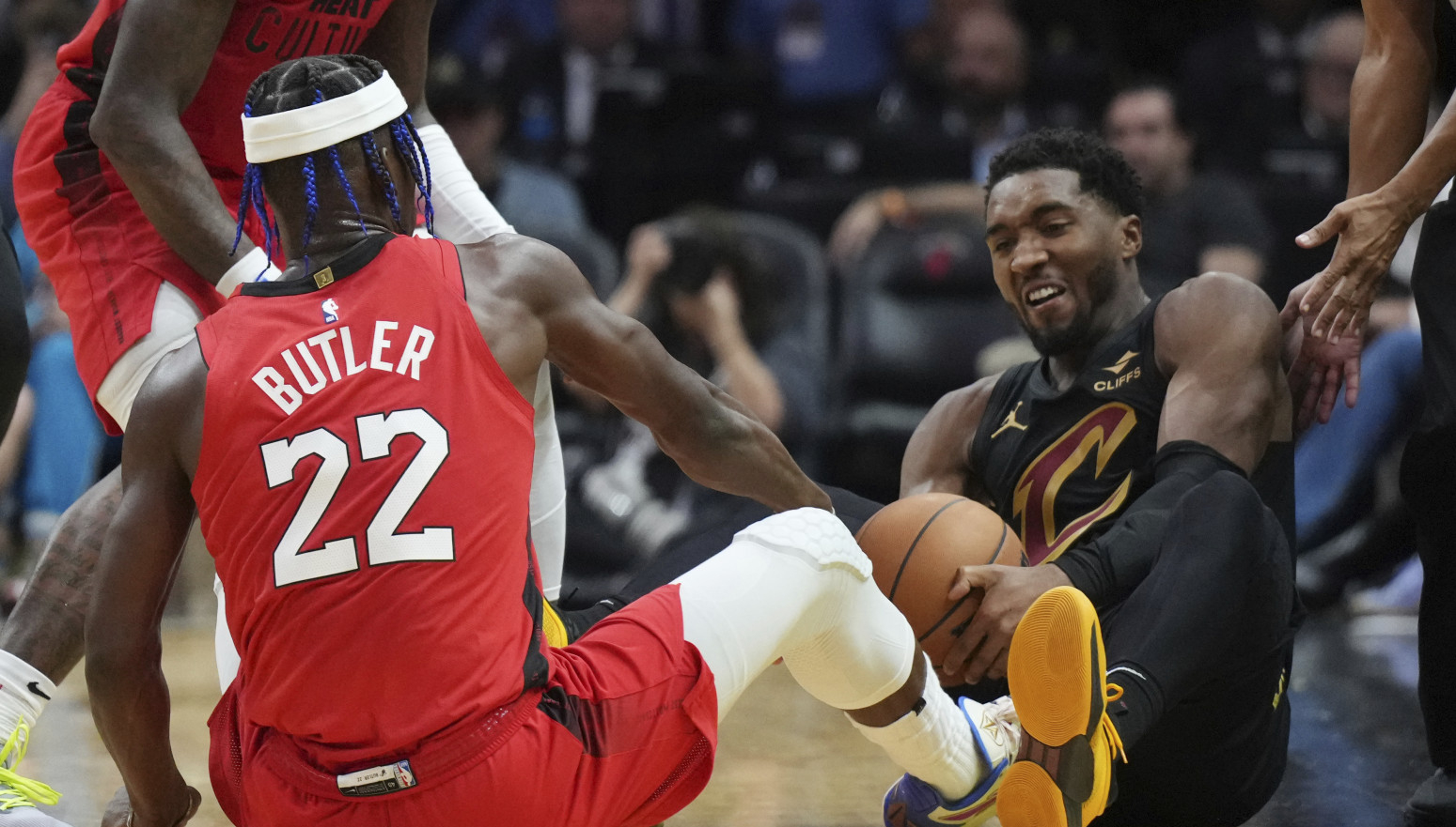 Džimi Batler ne ide nigde?; "Sr**e, sve si izmislio!"