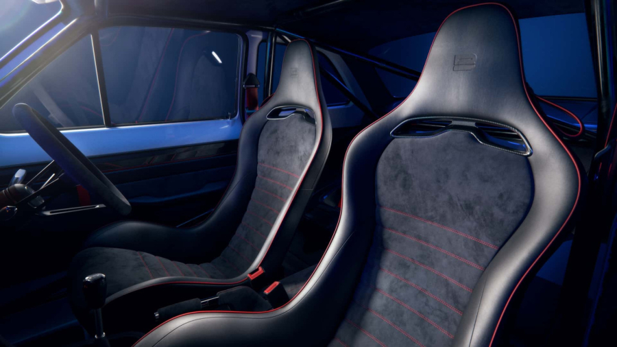 Ford Escort se vratio, ali sad košta kao supersportski automobil FOTO/VIDEO